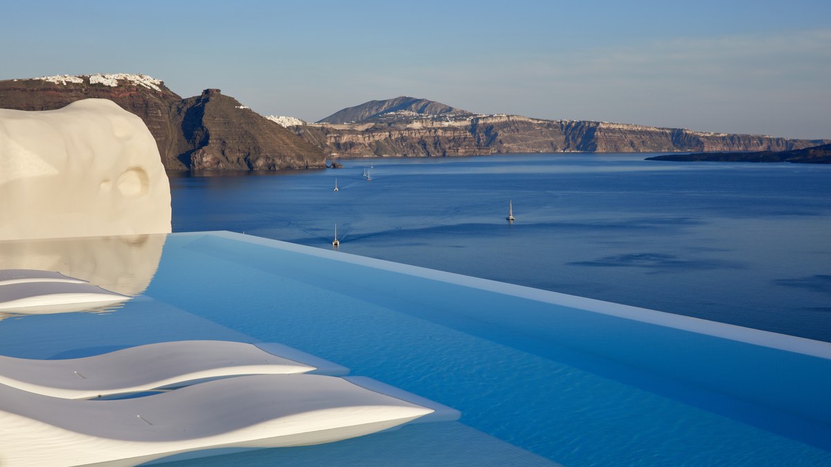 Canaves Oia Suites