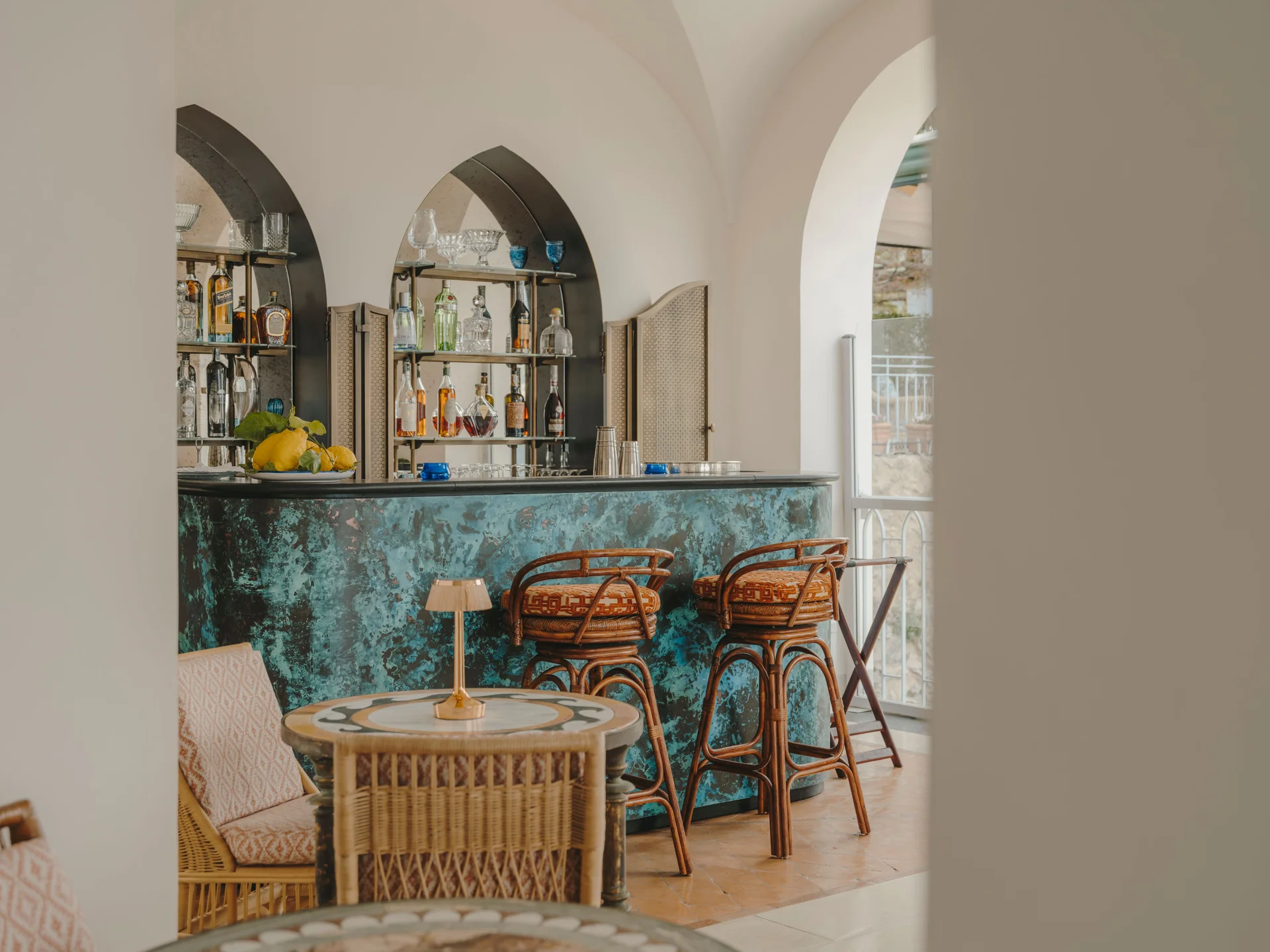 Caruso lifestyle dining