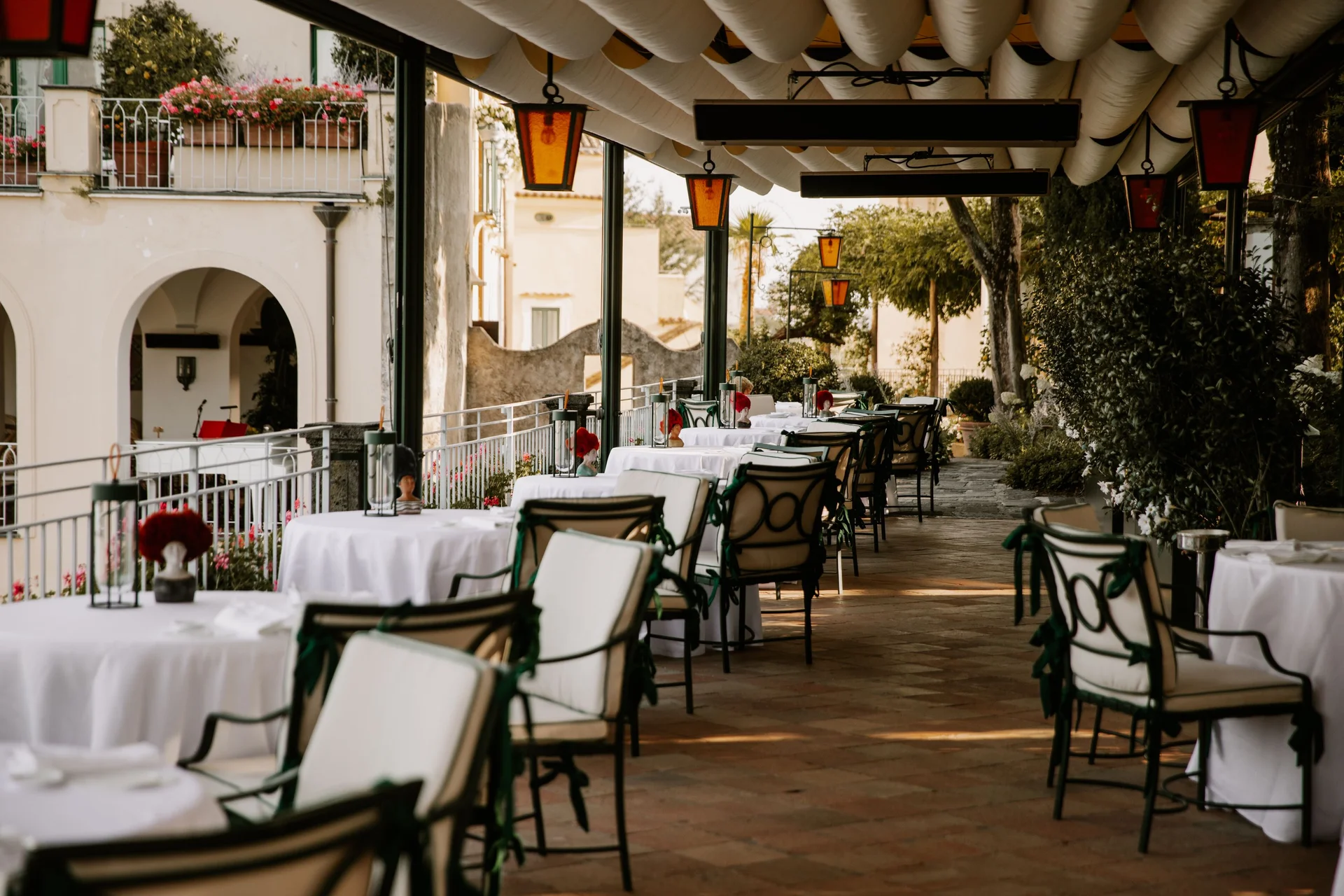 Belvedere dining