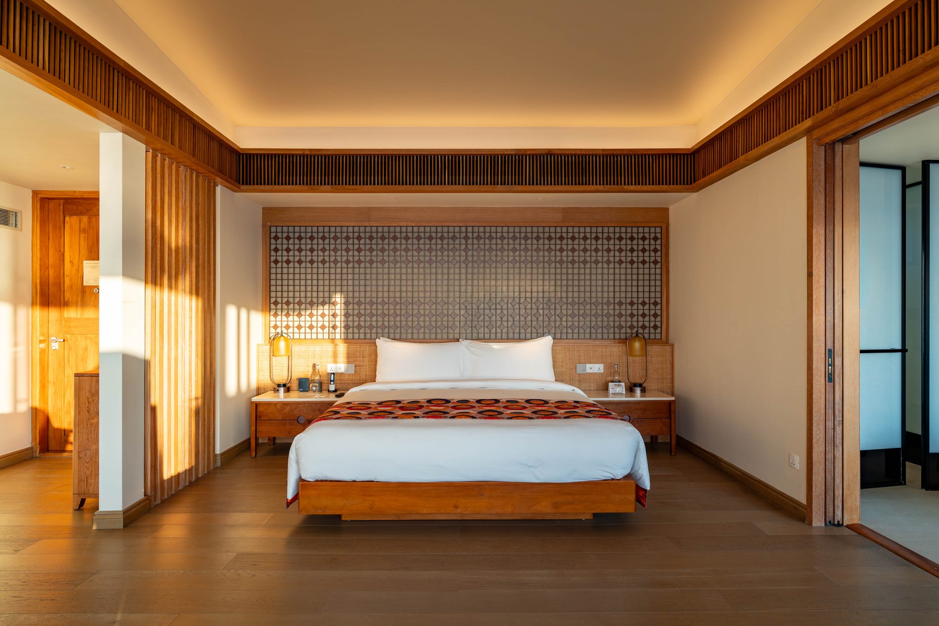 Water villa bedroom, Kuda Villingili